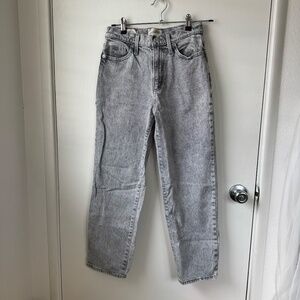 Universal Threads size 0/25R vintage straight women jeans